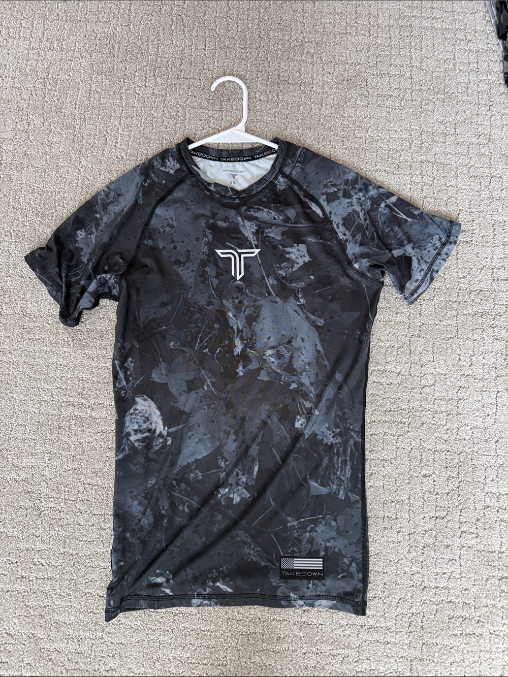 Women's Black/Gray Performance Short Sleeve Top